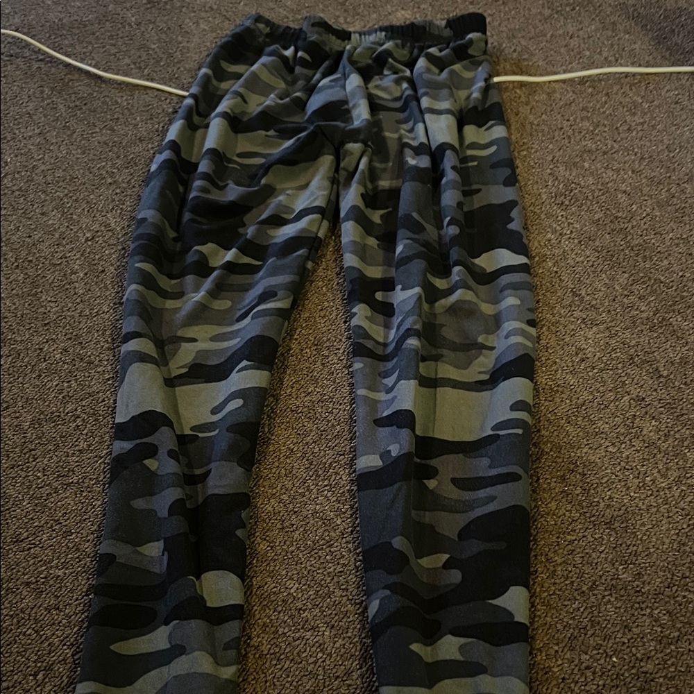 Girls Camouflage Pants